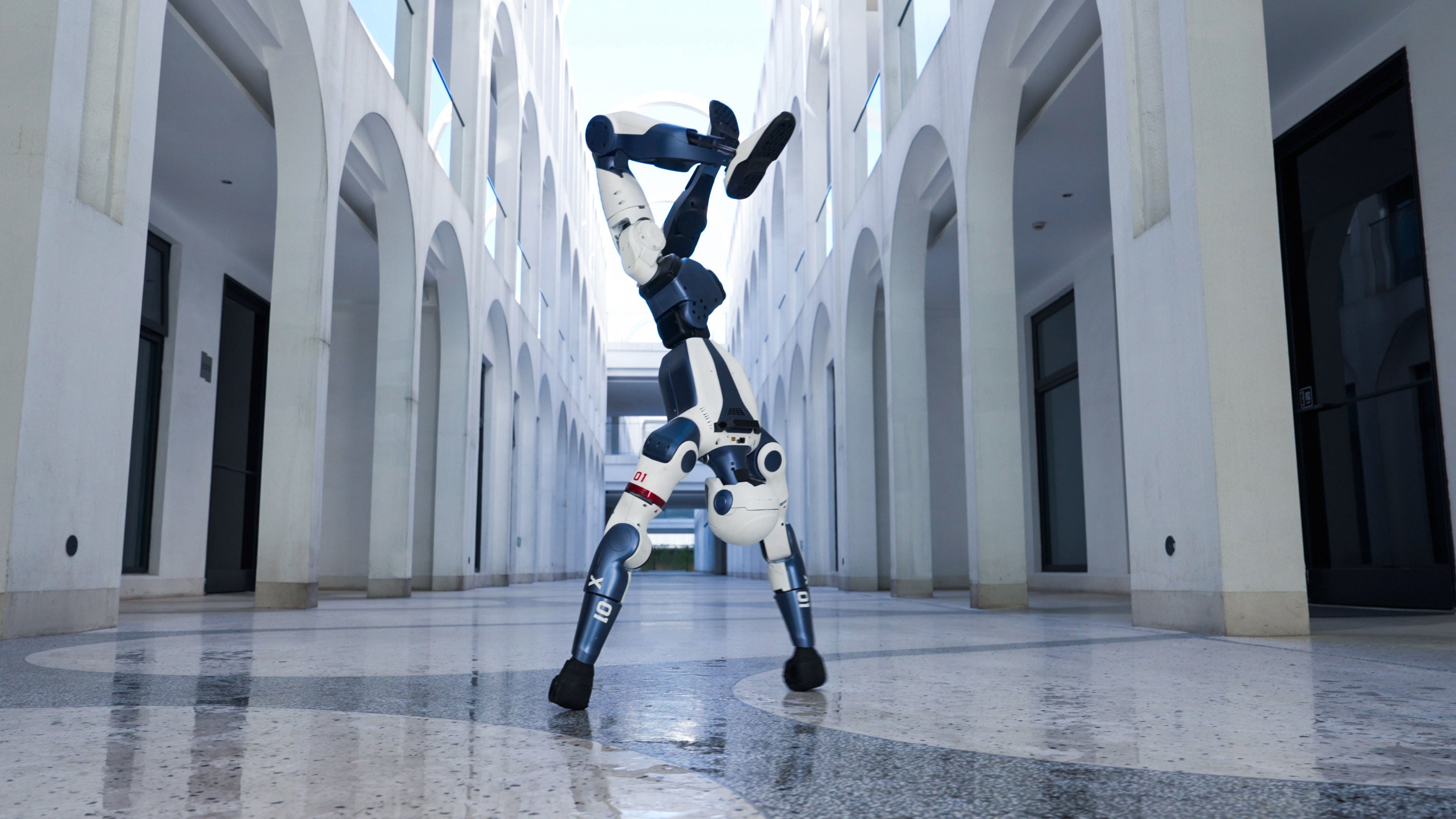 Unitree R1 Edu Pro Humanoid Robot — 38–40 DOF AI Research Platform